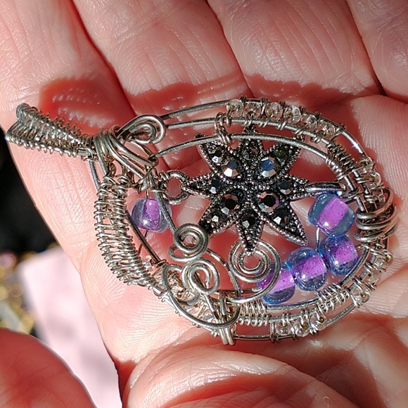 NWT Beautiful Handcrafted Tinned Copper Pendant - Picture 2 of 5